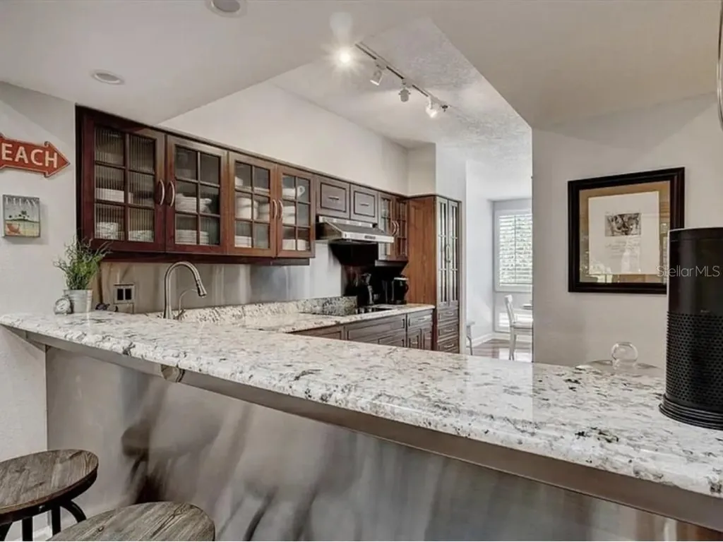 1926 Harbourside Drive Longboat Key FL 34228