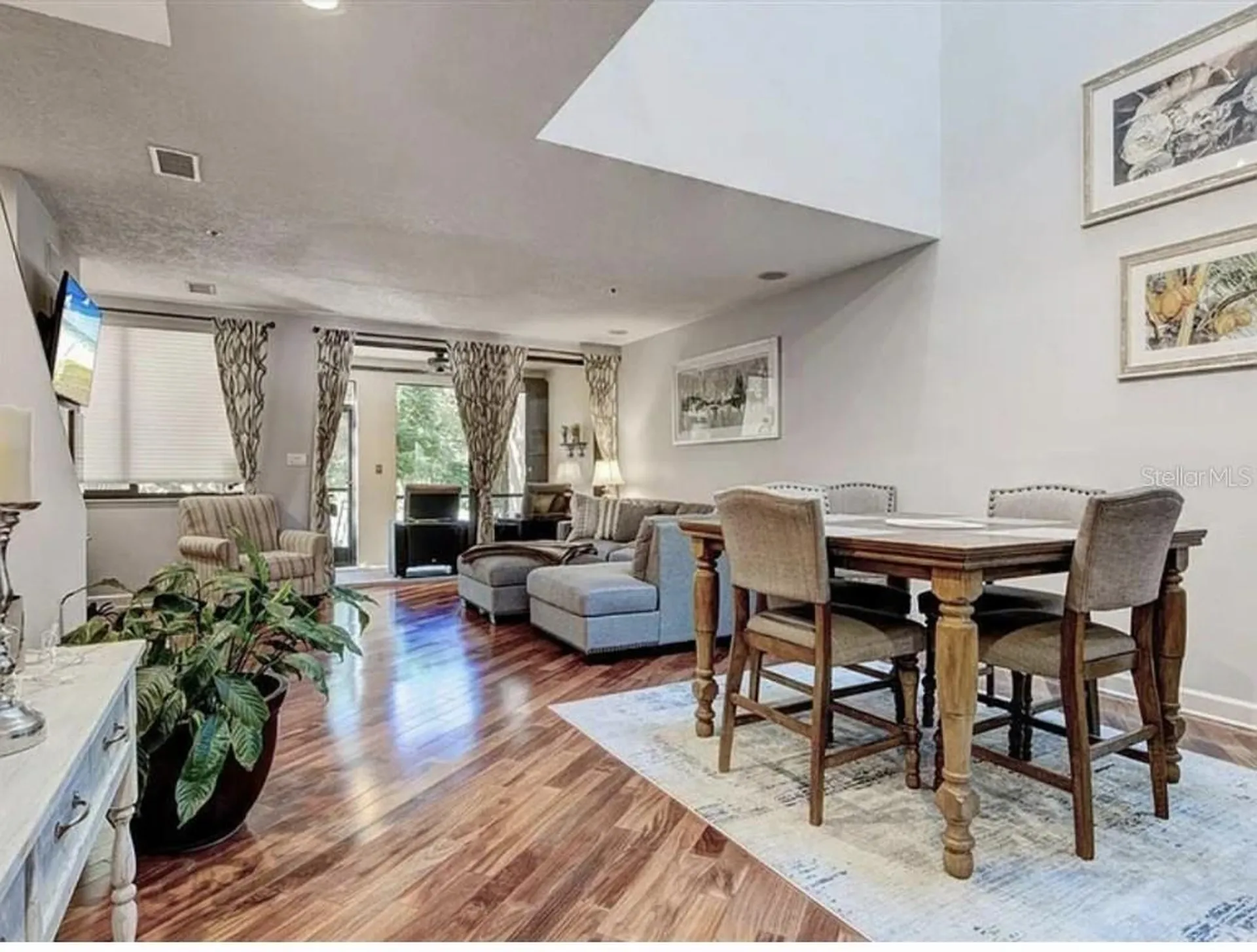 1926 Harbourside Drive Longboat Key FL 34228