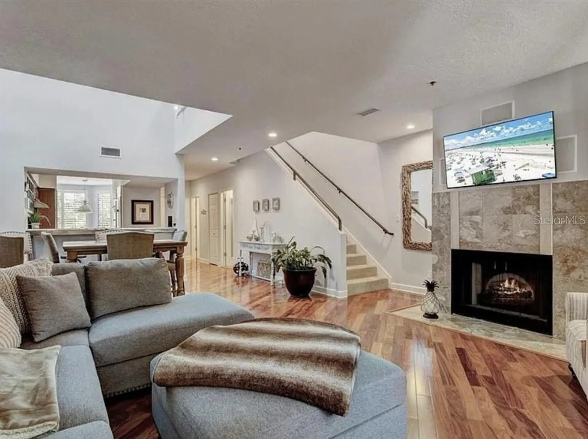 1926 Harbourside Drive Longboat Key FL 34228