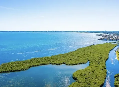 1926 Harbourside Drive Longboat Key FL 34228