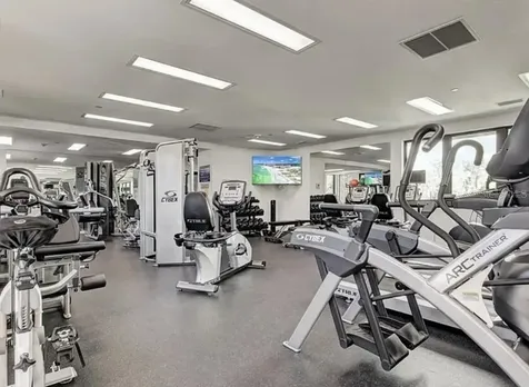 1926 Harbourside Drive Longboat Key FL 34228