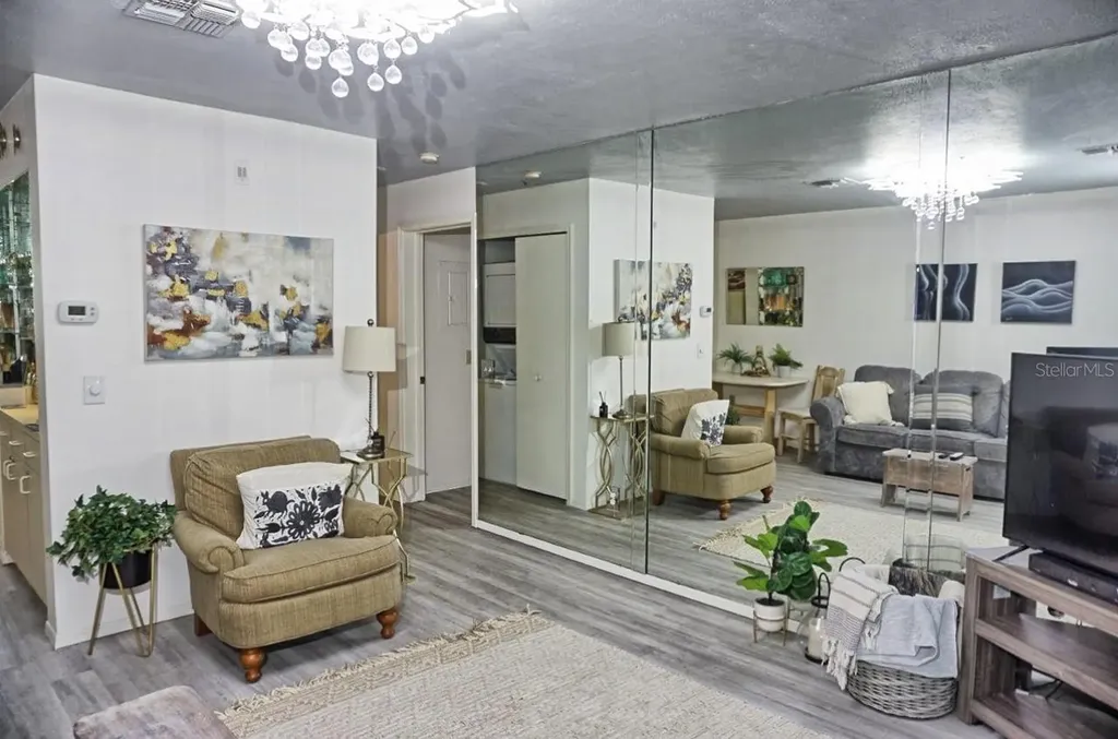 2210 Vista Del Sol Circle Lutz FL 33558