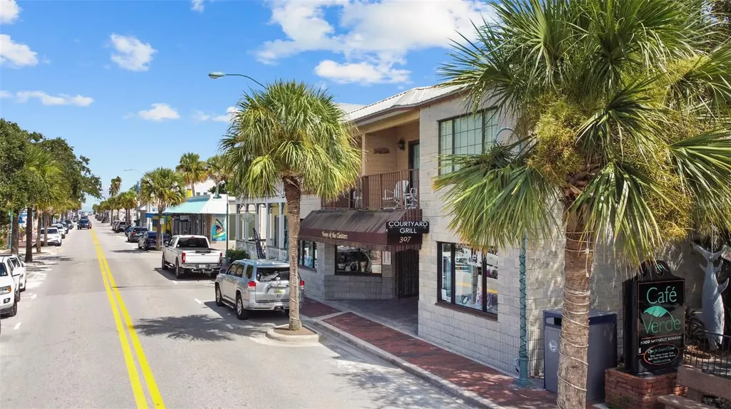 307 Flagler Avenue New Smyrna Beach FL 32169