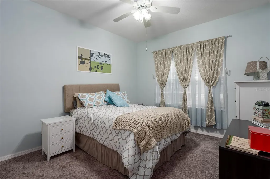 6936 Surrey Oak Drive Apollo Beach FL 33572