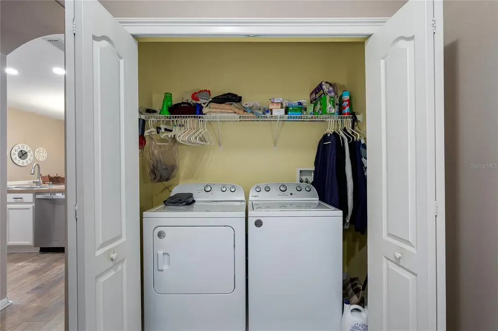 6936 Surrey Oak Drive Apollo Beach FL 33572