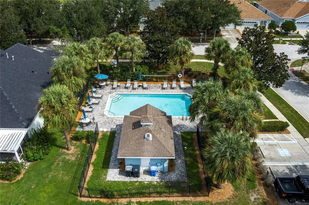 6936 Surrey Oak Drive Apollo Beach FL 33572