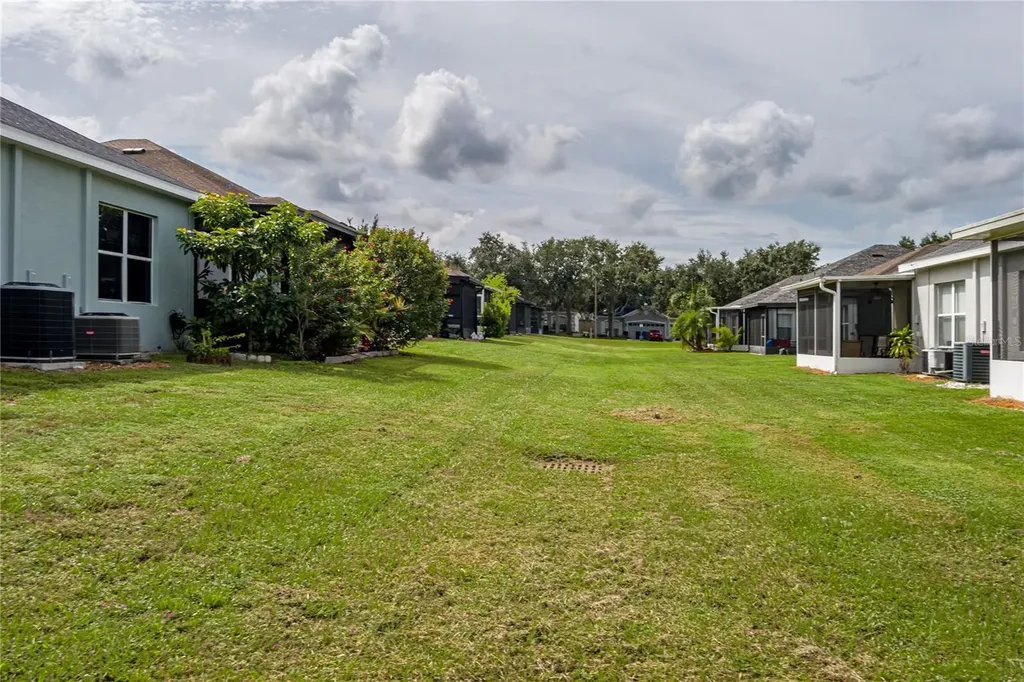 6936 Surrey Oak Drive Apollo Beach FL 33572