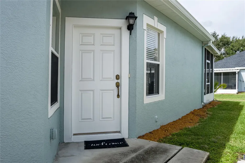 6936 Surrey Oak Drive Apollo Beach FL 33572