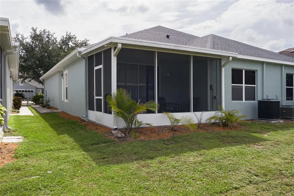 6936 Surrey Oak Drive Apollo Beach FL 33572