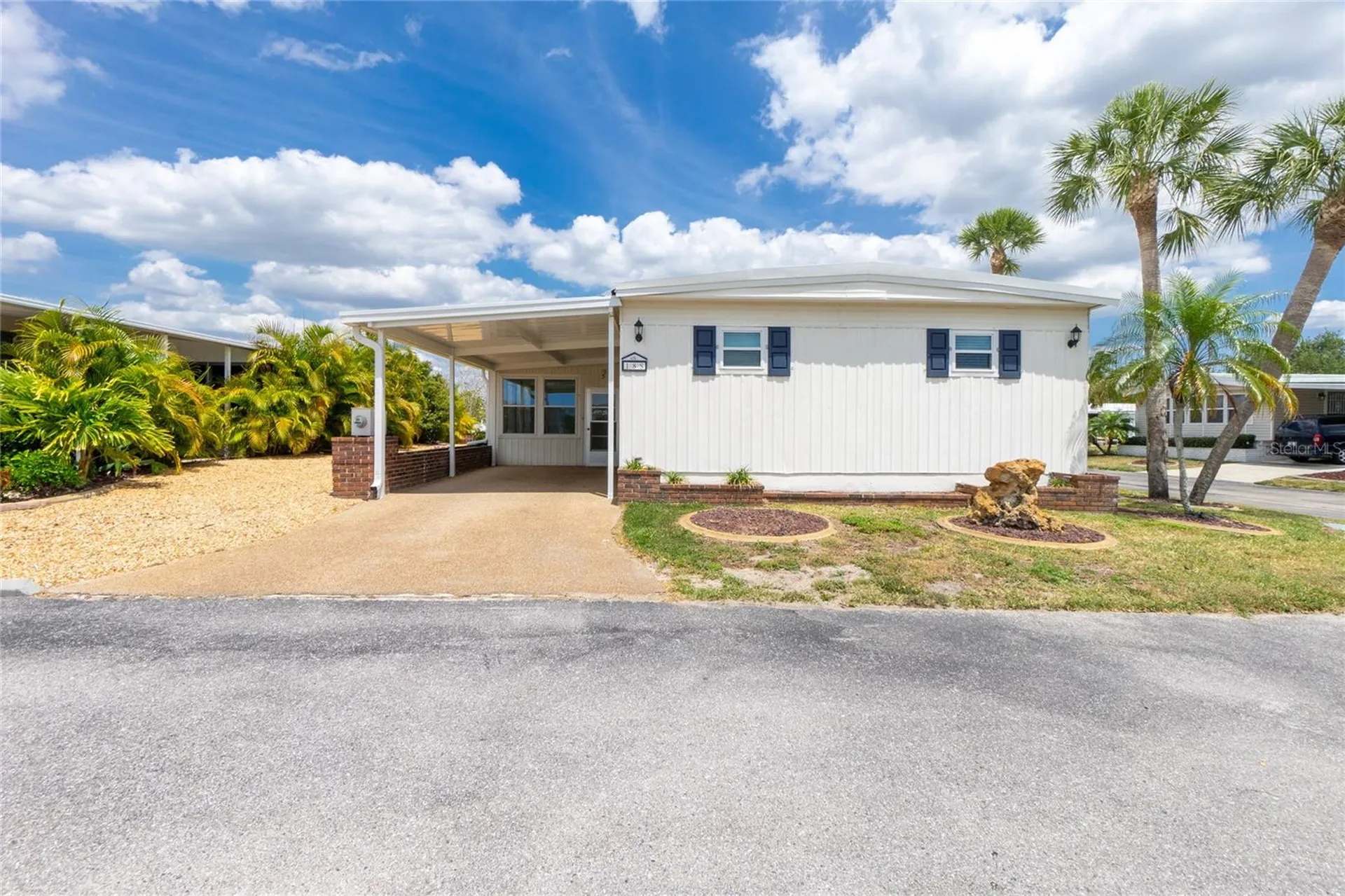 18 S De Las Palmas Street Englewood FL 34223