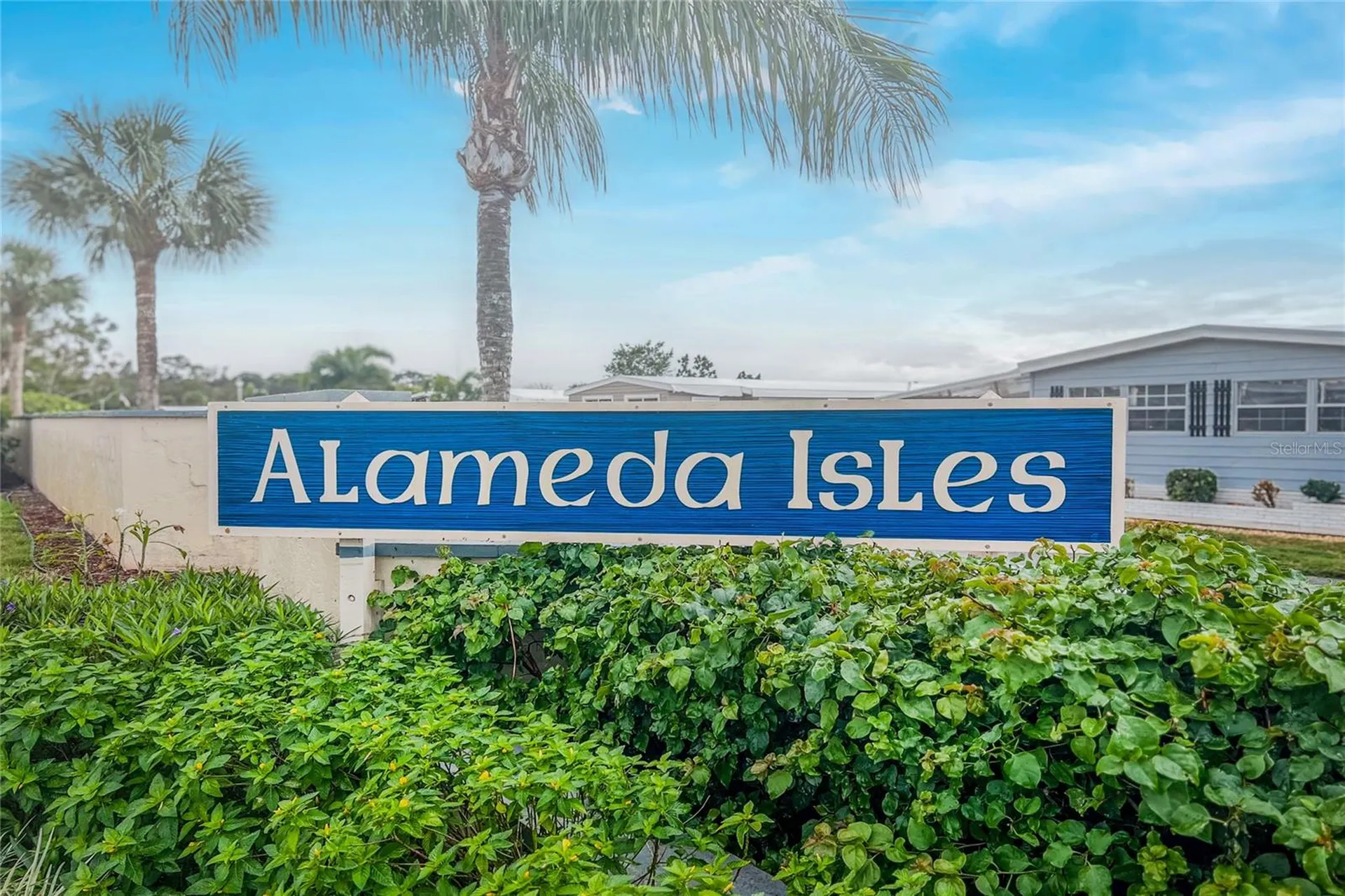18 S De Las Palmas Street Englewood FL 34223