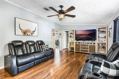 32039 State Road 44 Eustis FL 32736