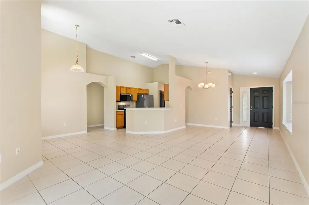 2761 Kokomo Loop Haines City FL 33844