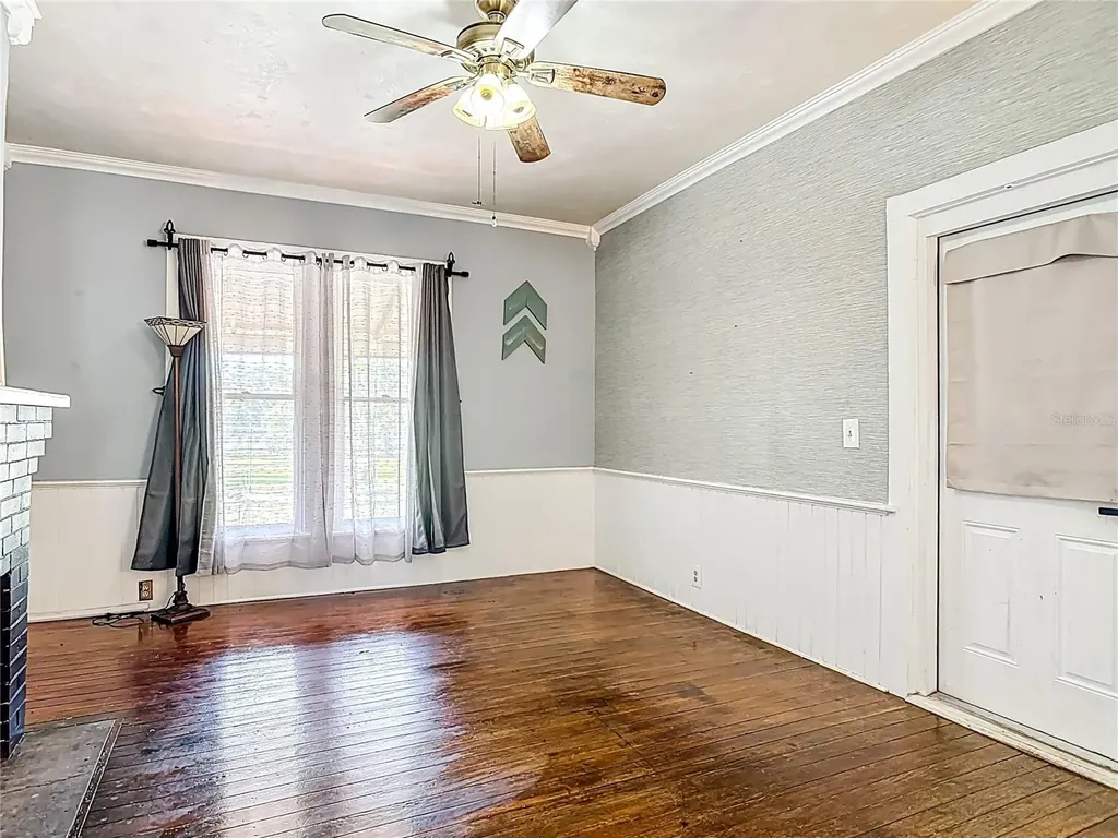 525 W Blue Springs Avenue Orange City FL 32763