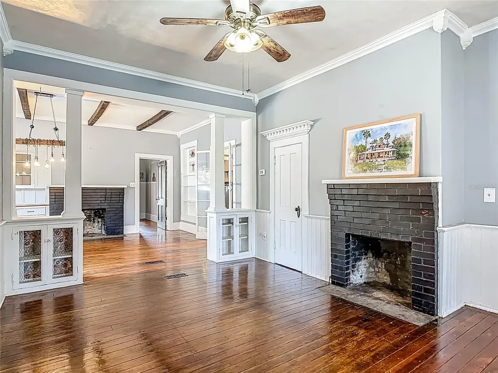 525 W Blue Springs Avenue Orange City FL 32763