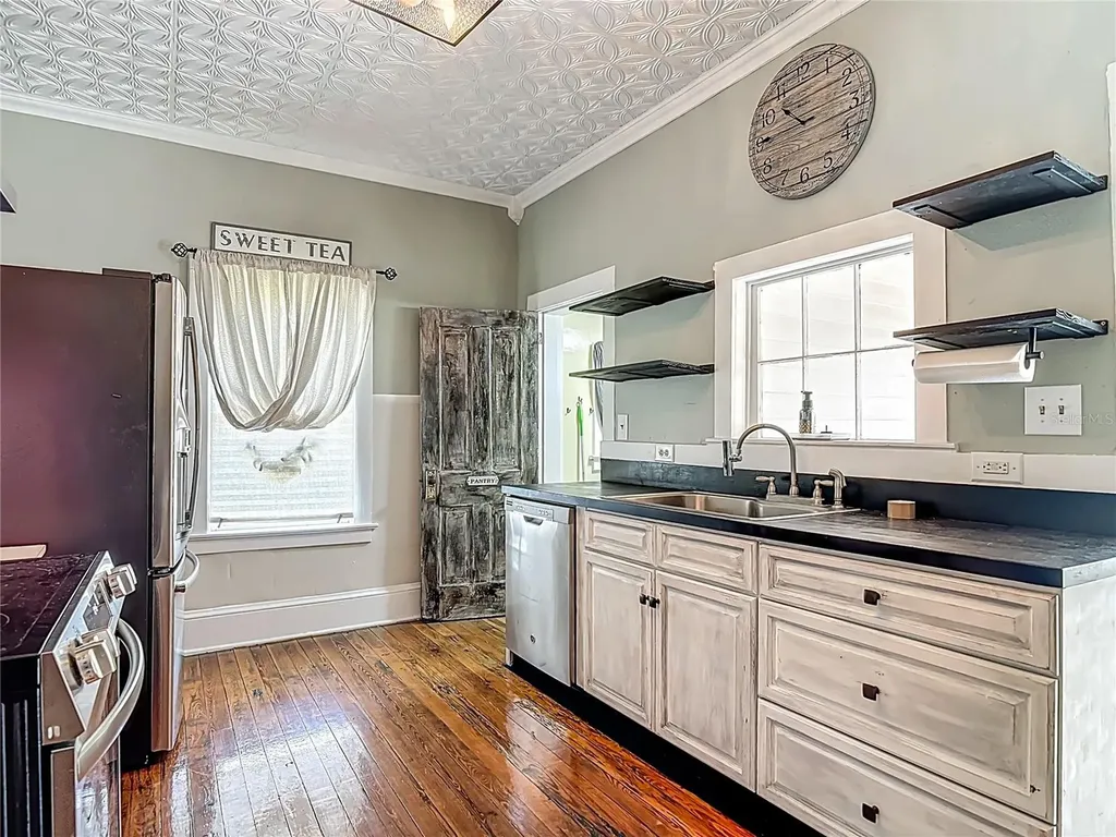 525 W Blue Springs Avenue Orange City FL 32763