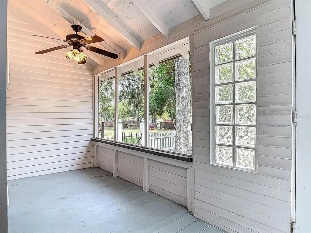 525 W Blue Springs Avenue Orange City FL 32763