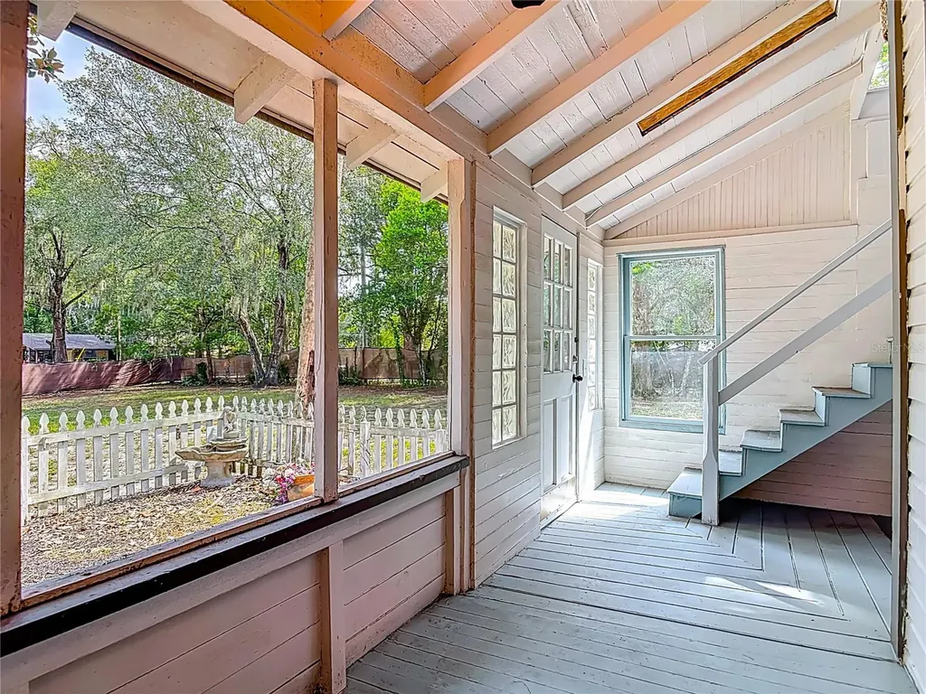 525 W Blue Springs Avenue Orange City FL 32763