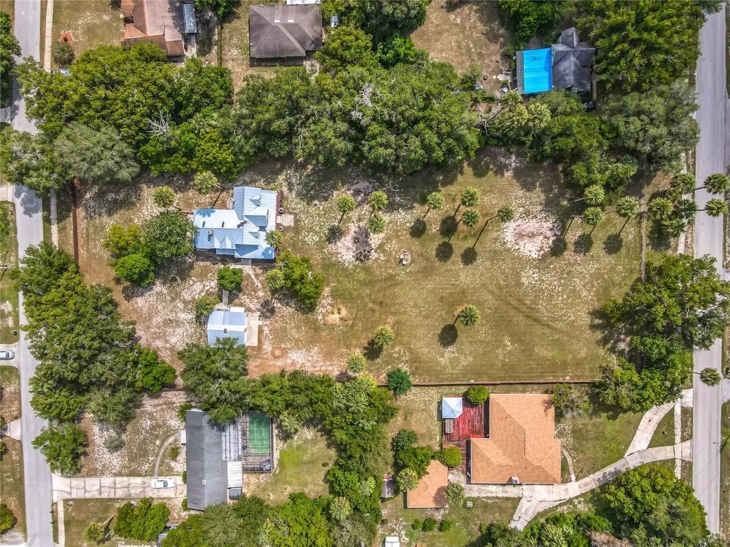 525 W Blue Springs Avenue Orange City FL 32763
