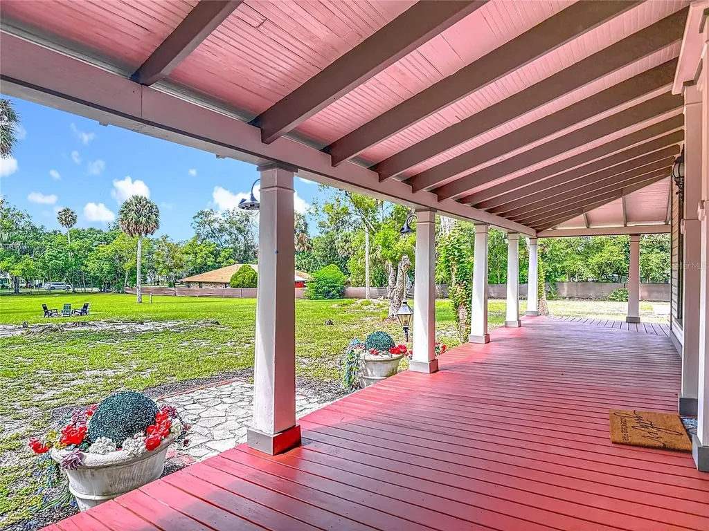 525 W Blue Springs Avenue Orange City FL 32763