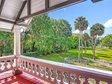 525 W Blue Springs Avenue Orange City FL 32763