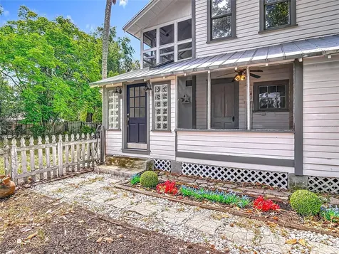 525 W Blue Springs Avenue Orange City FL 32763