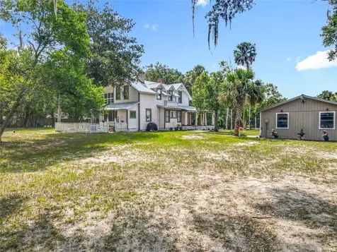 525 W Blue Springs Avenue Orange City FL 32763