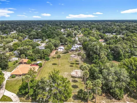525 W Blue Springs Avenue Orange City FL 32763