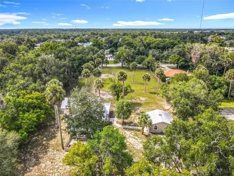 525 W Blue Springs Avenue Orange City FL 32763