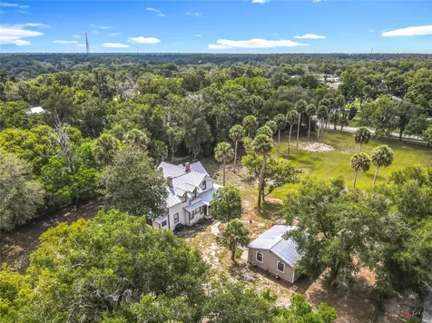 525 W Blue Springs Avenue Orange City FL 32763