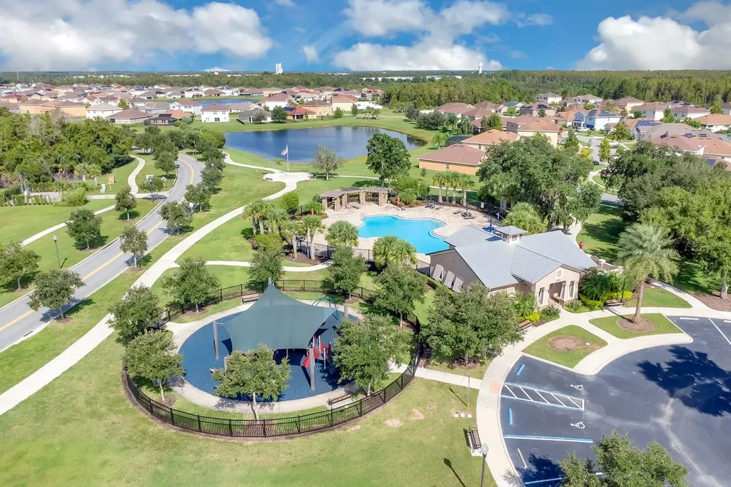 2437 Addison Creek Drive Kissimmee FL 34758