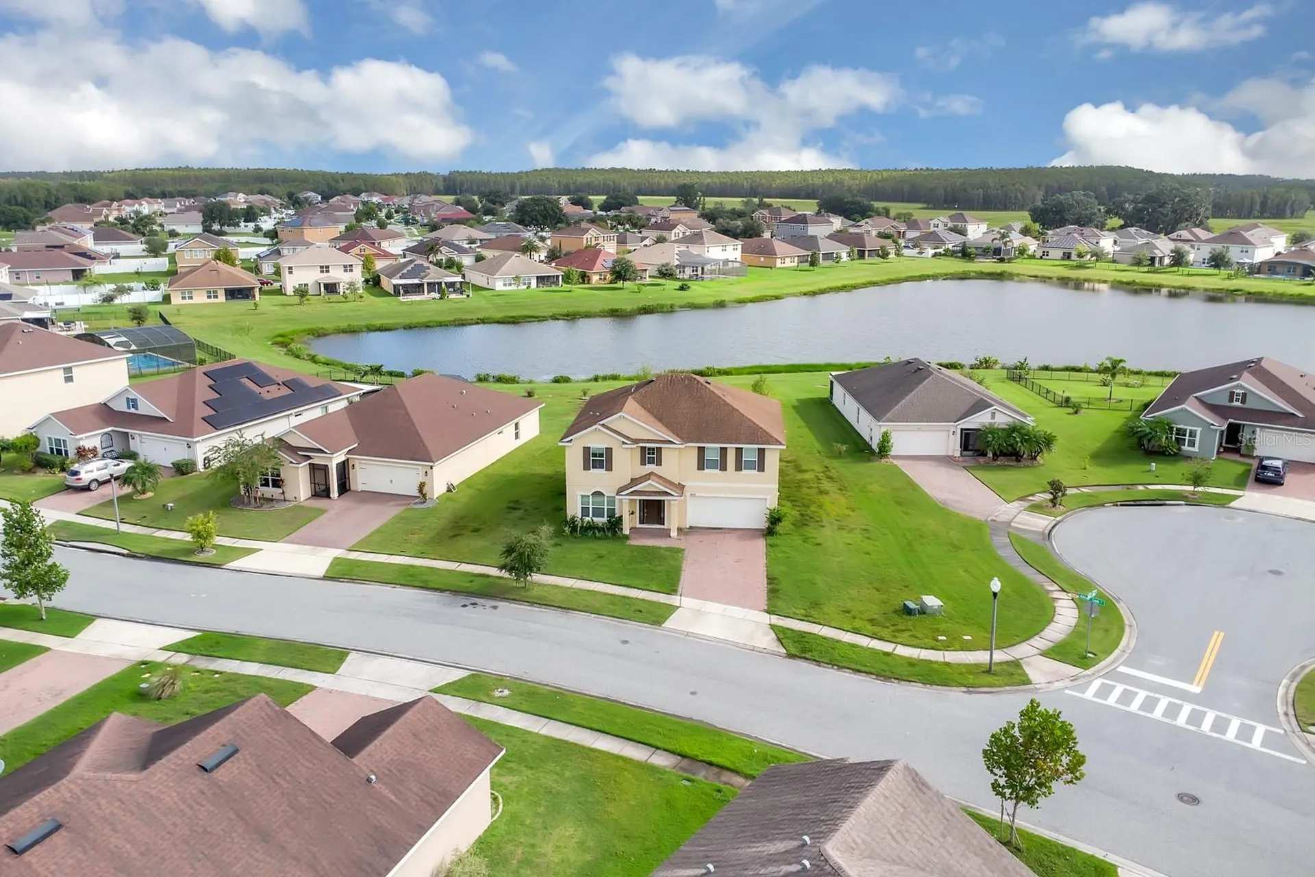 2437 Addison Creek Drive Kissimmee FL 34758