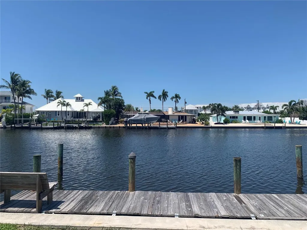 538 67th Street Holmes Beach FL 34217
