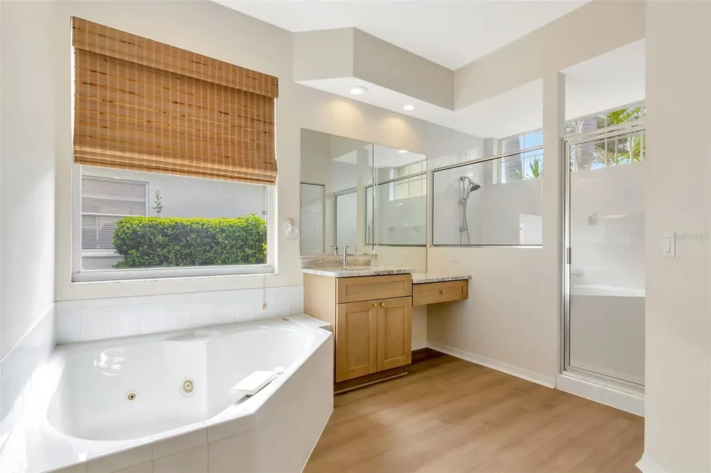 11209 Pine Lilly Place Lakewood Ranch FL 34202