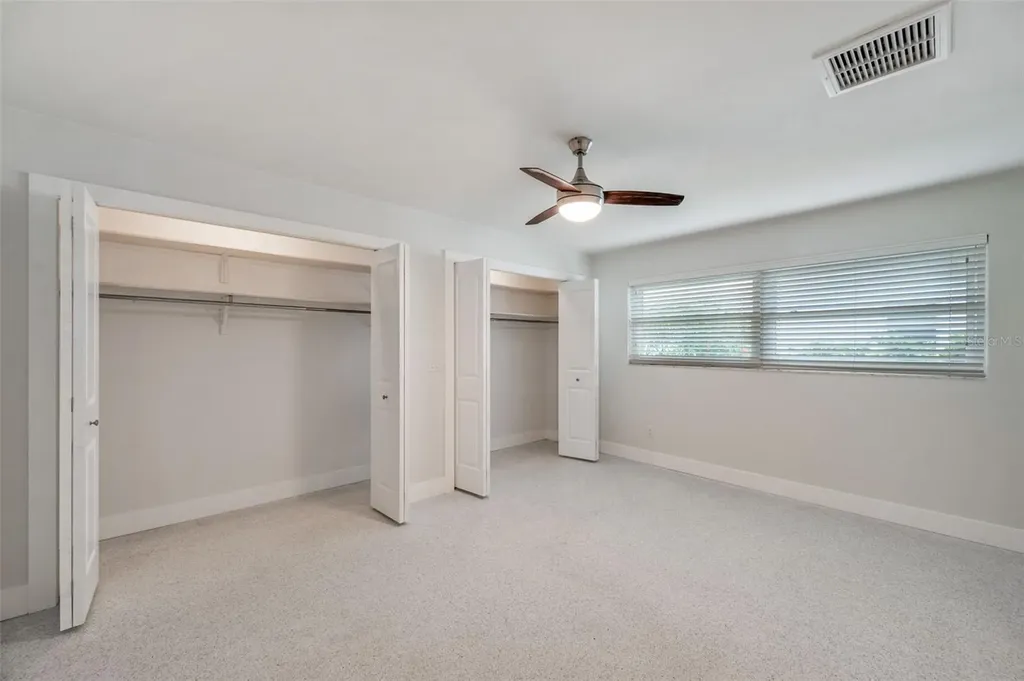 1877 Del Robles Drive Clearwater FL 33764