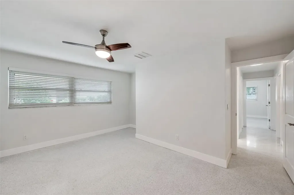 1877 Del Robles Drive Clearwater FL 33764