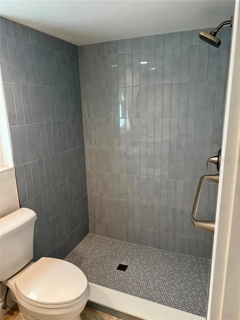 1877 Del Robles Drive Clearwater FL 33764