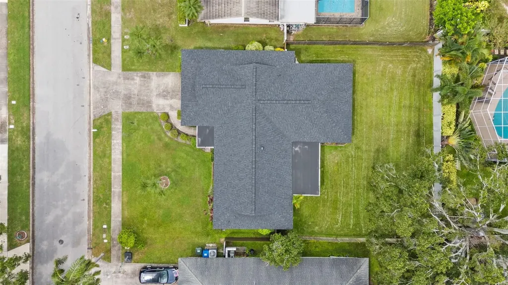 1877 Del Robles Drive Clearwater FL 33764