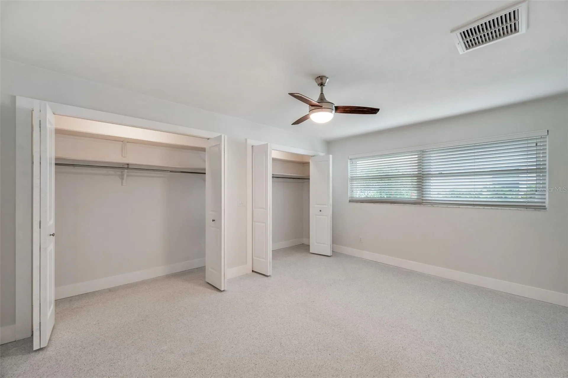 1877 Del Robles Drive Clearwater FL 33764