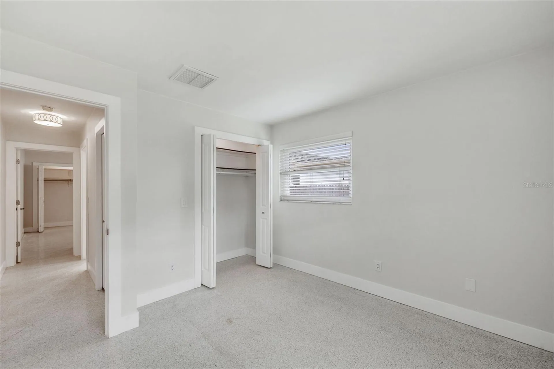 1877 Del Robles Drive Clearwater FL 33764