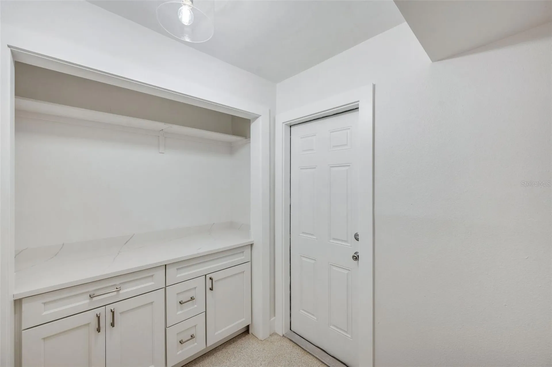 1877 Del Robles Drive Clearwater FL 33764