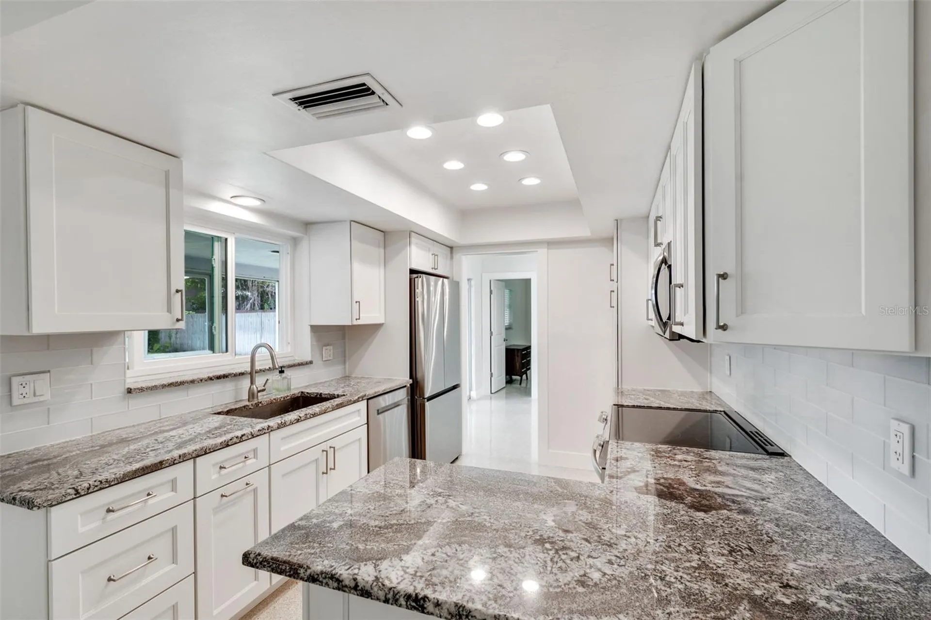 1877 Del Robles Drive Clearwater FL 33764
