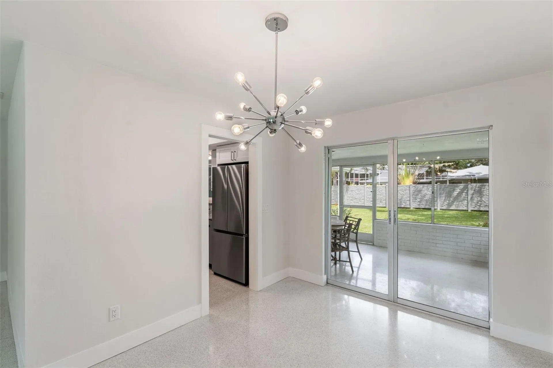 1877 Del Robles Drive Clearwater FL 33764