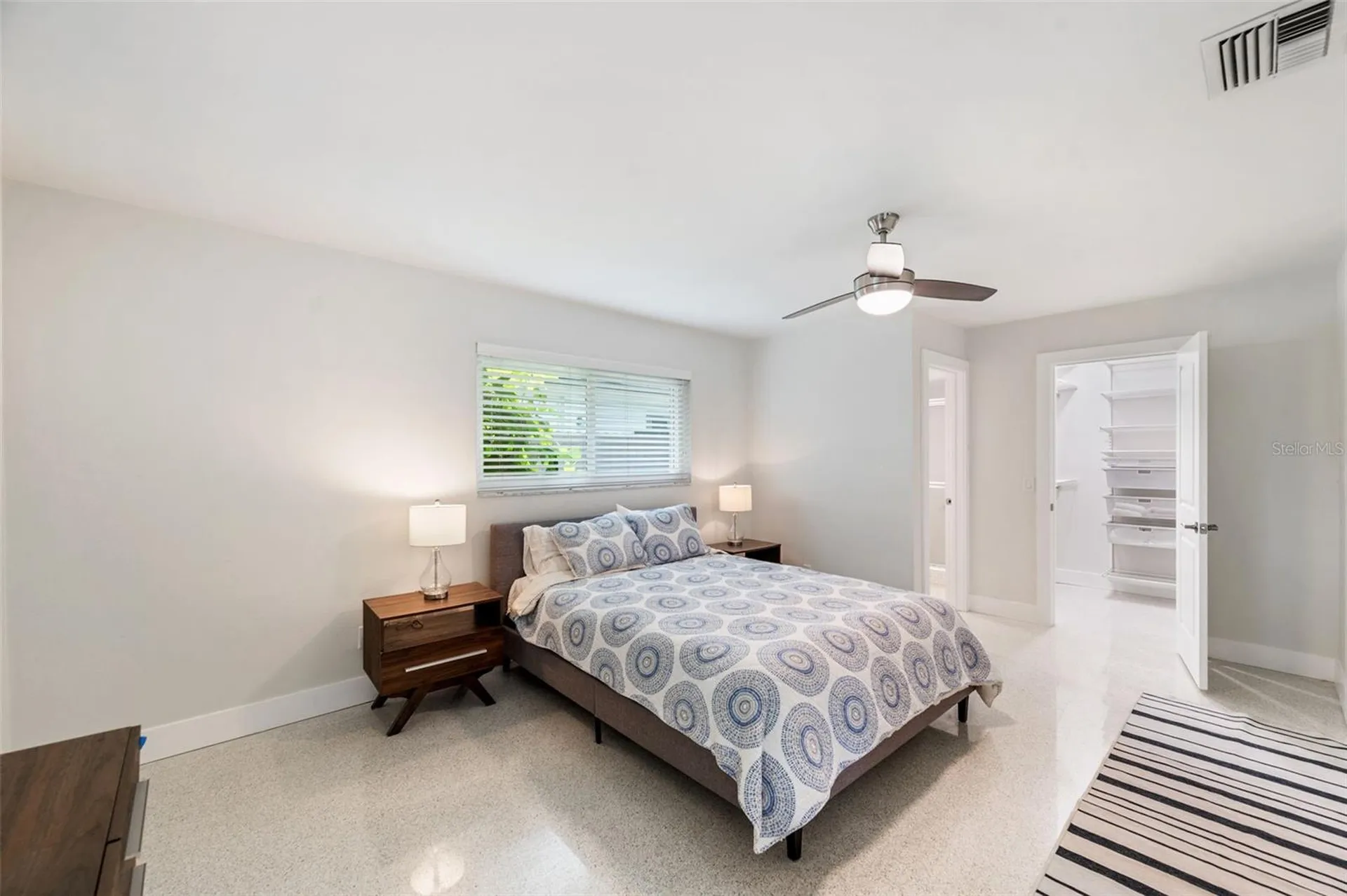 1877 Del Robles Drive Clearwater FL 33764