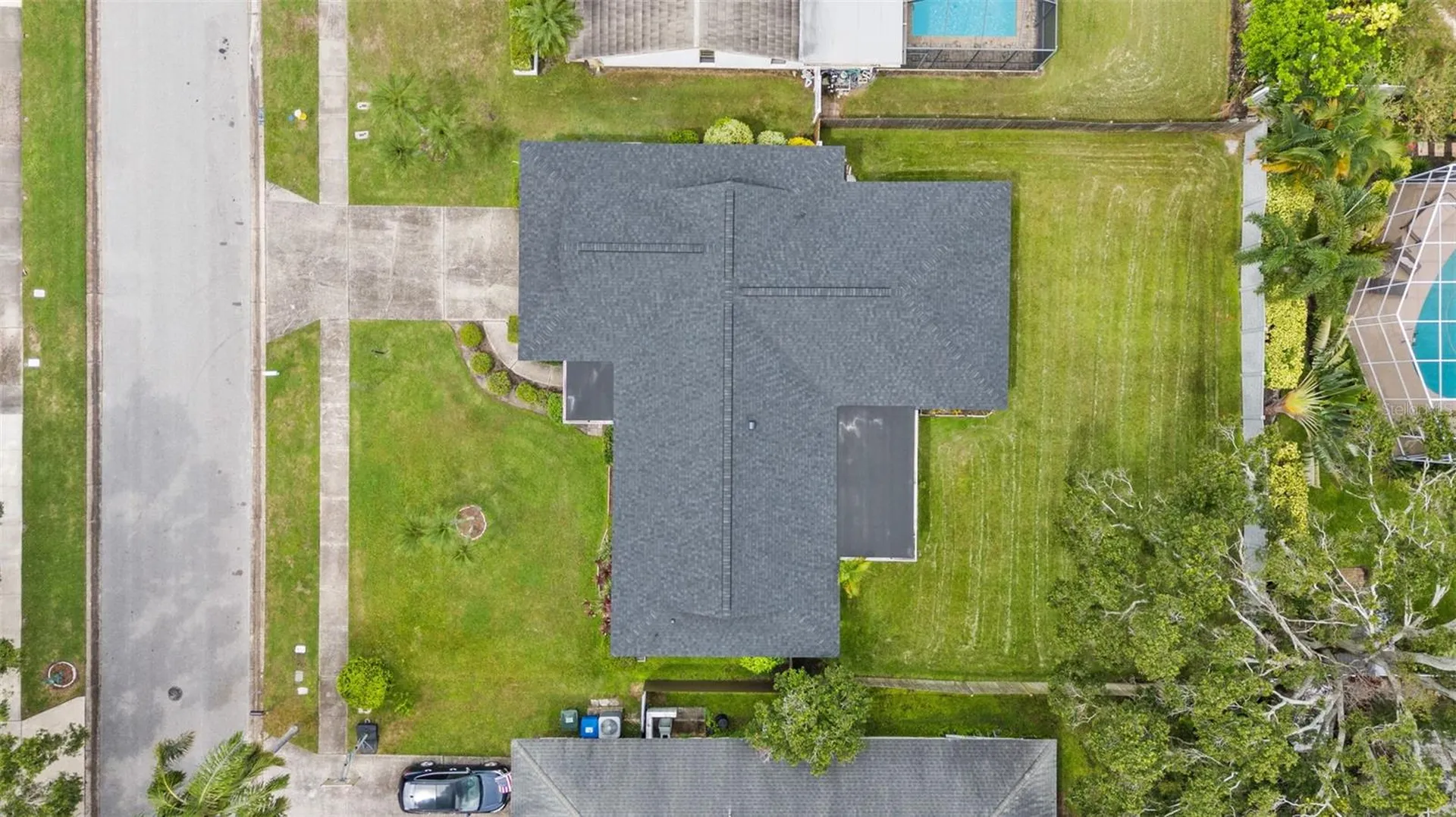 1877 Del Robles Drive Clearwater FL 33764