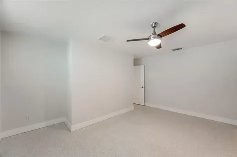 1877 Del Robles Drive Clearwater FL 33764