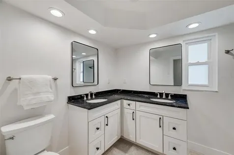 1877 Del Robles Drive Clearwater FL 33764
