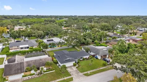 1877 Del Robles Drive Clearwater FL 33764