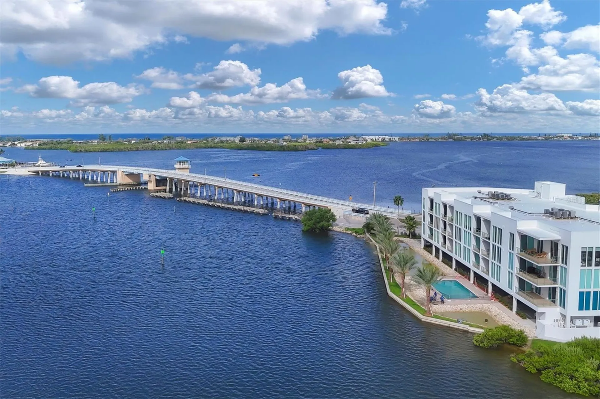 1375 Beach Road Englewood FL 34223