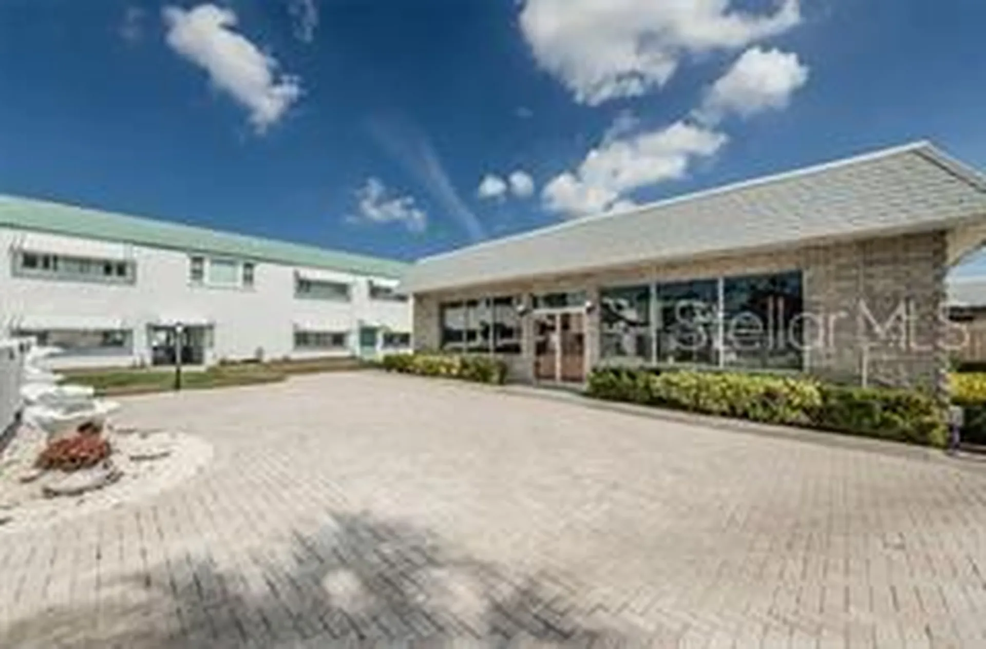 5357 81st Street N St Petersburg FL 33709